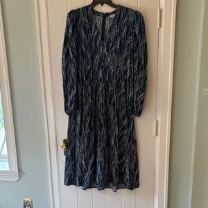 Chelsea 28 Pleated Puff Blue Sleeve Dress